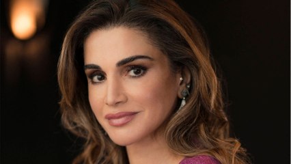 GALA VIDEO - Rania de Jordanie : ces métiers qu’elle a exercés avant de devenir reine