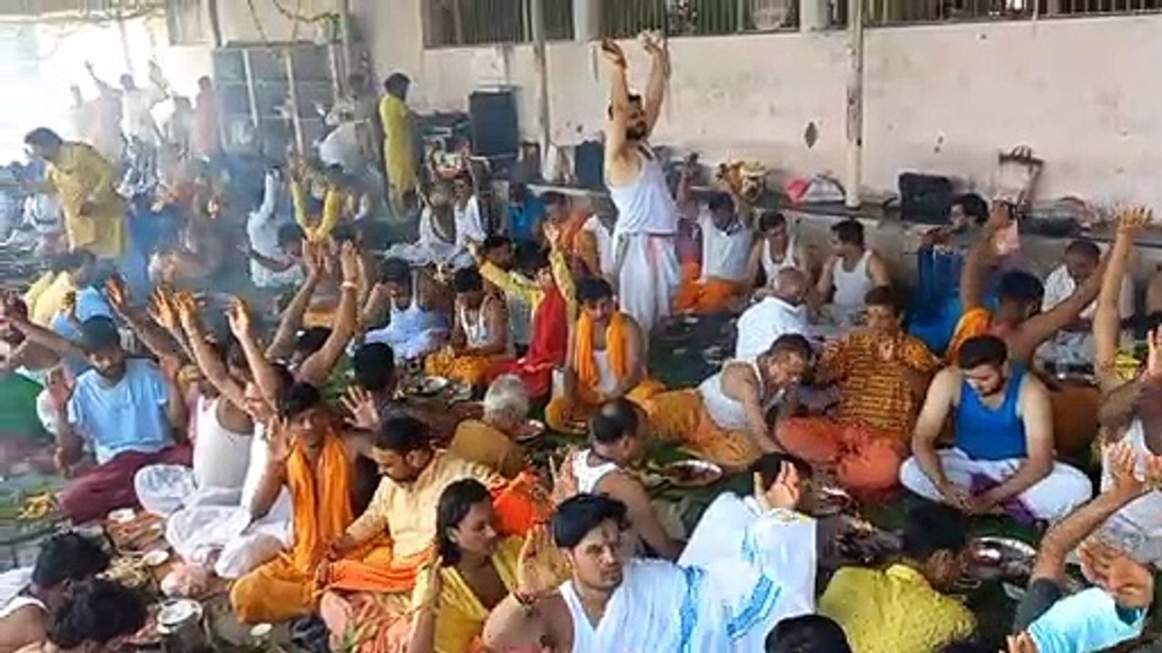 सेठानी घाट पर सामूहिक रुप से संपन्न हुआ श्रावणी उपाकर्म