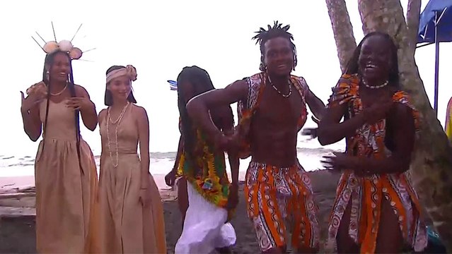 bd-moda-afrocaribeña-elegancia-y-colorido-310823