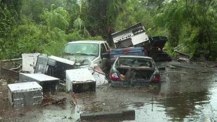 Florida evalúa daños tras paso de Idalia, que avanza por el sureste de EEUU