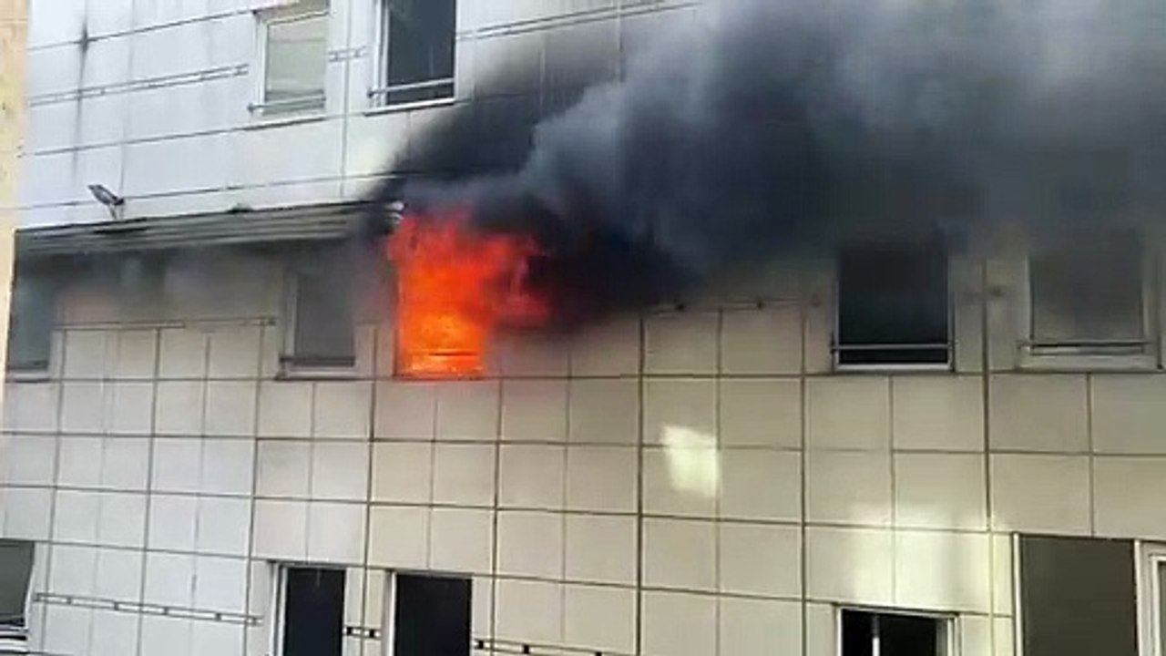 Incendio en el hotel Puerta de África
