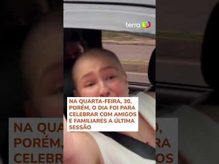 Mulher faz carreata para comemorar última sessão de quimioterapia no Espírito Santo