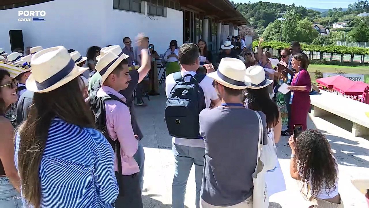 A Comissão Europeia tem uma escola de verão em Ponte da Barca. A UE quer “trazer a Europa às pessoas”.