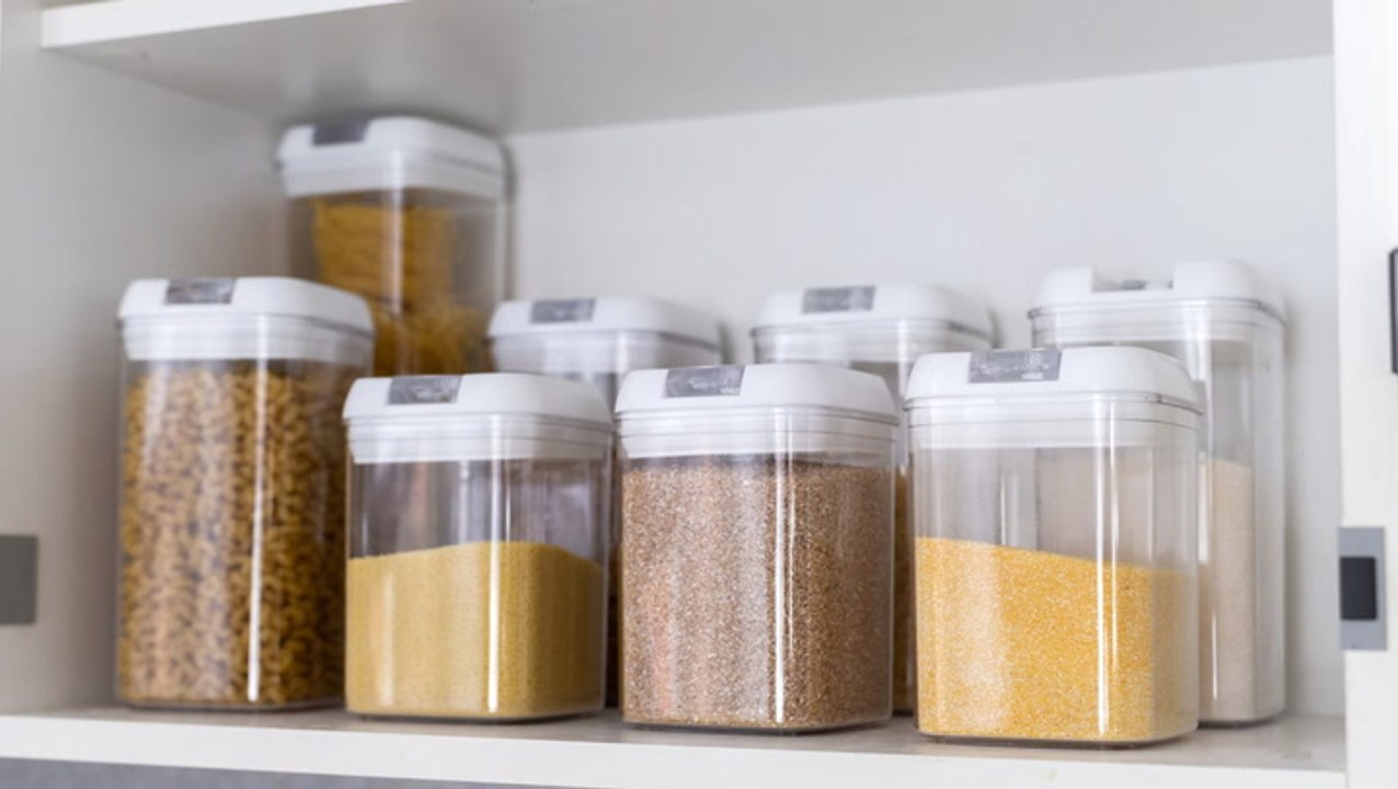 7 Items You Shouldn't Store In Kitchen Cabinets