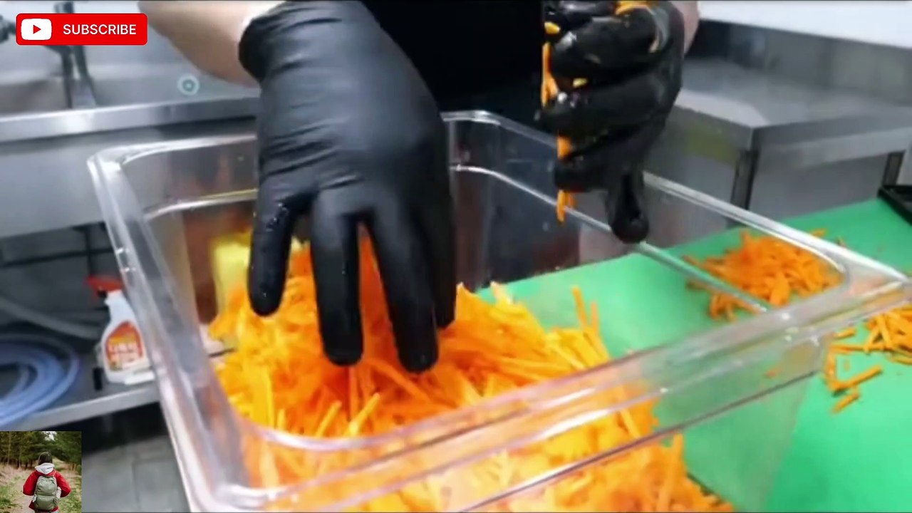 MOTTON drum stick &Egg pancakes and prawns in a local restaurant of America. #new