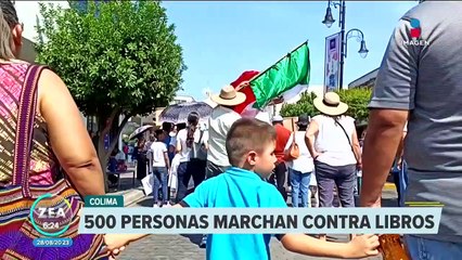 Marchan contra los libros de texto gratuito en Colima