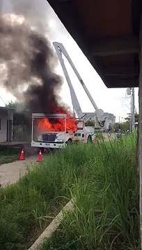 Cansados del mal servicio de Afinia, ciudadanos de Córdoba protestan