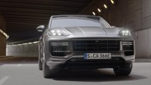The new Porsche Cayenne Turbo E-Hybrid Coupé with GT Package Driving Video