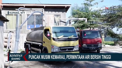 Скачать видео: Permintaan Air Bersih di Puncak Musim Kemarau Meningkat, Depot Air Bersih di Kota Kupang Kewalahan!