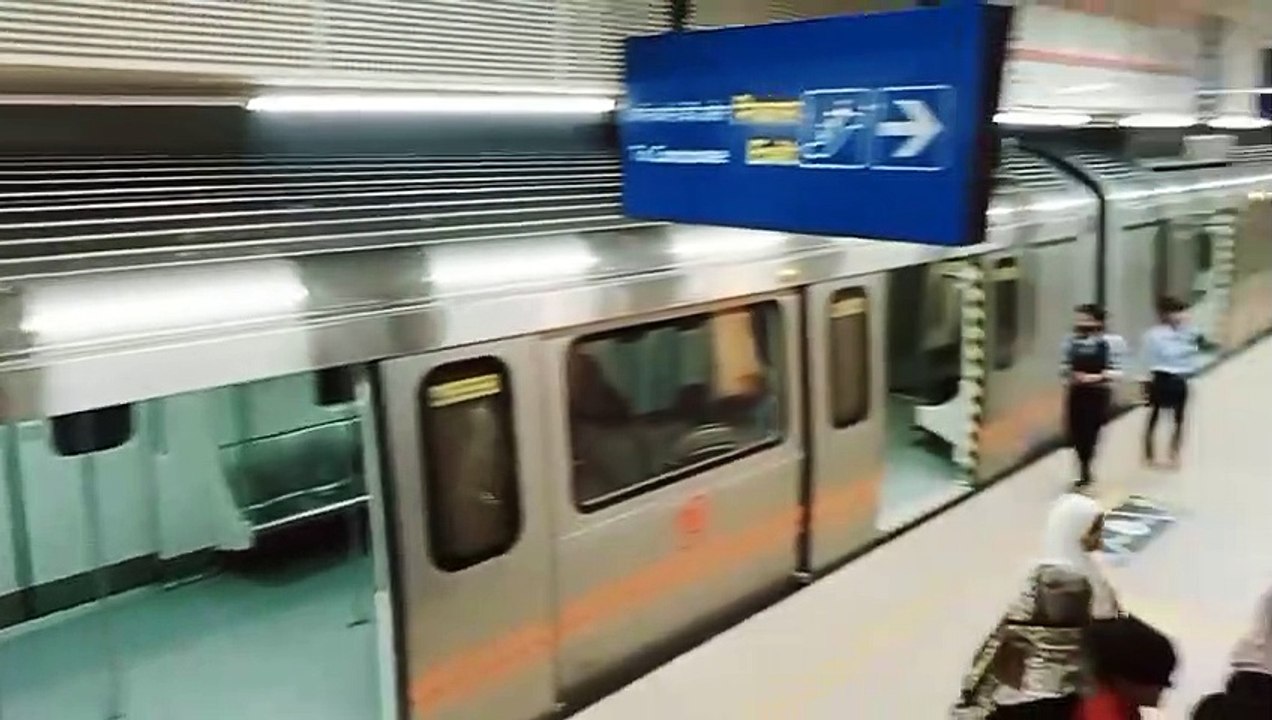 जयपुर मेट्रो...अब भर रही रफ्तार...सिटी बसें घटी...