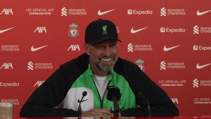 Klopp Sparks Transfer Day Buzz but Keeps Gravenberch Details Under Wraps ⚽