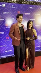 Sunny Leone का पति Daniel के साथ दिखा खूबसूरत लुक