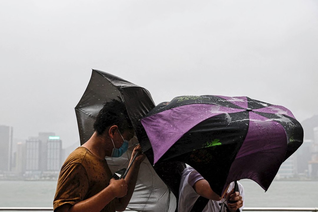 Taifun Saola steuert auf Südchina und Hongkong zu