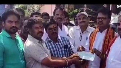 నంద్యాల జిల్లా: ‘‘విద్యుత్ షార్ట్ సర్క్యూట్ తో... 14 దుకాణాలు దగ్ధం’’