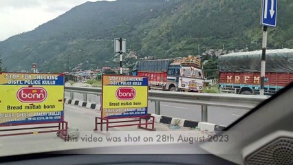 मनाली का हाईवे बदहाल - Blocked at Jhalogi,Kenchi Mod -1st September 2023-Mandi -Pandoh -Kullu closed