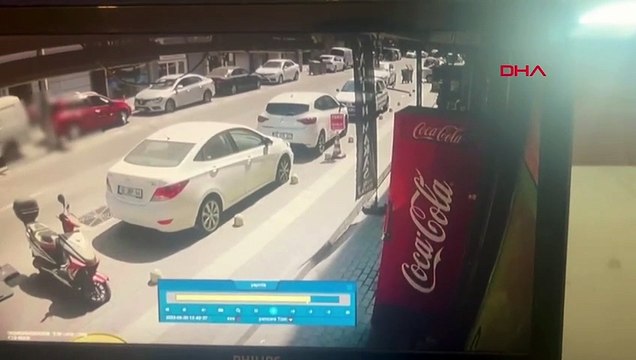 Bursa'da Kardeş Katili Öldüren Şahsın Saldırı Anı Güvenlik Kamerasına Yansıdı