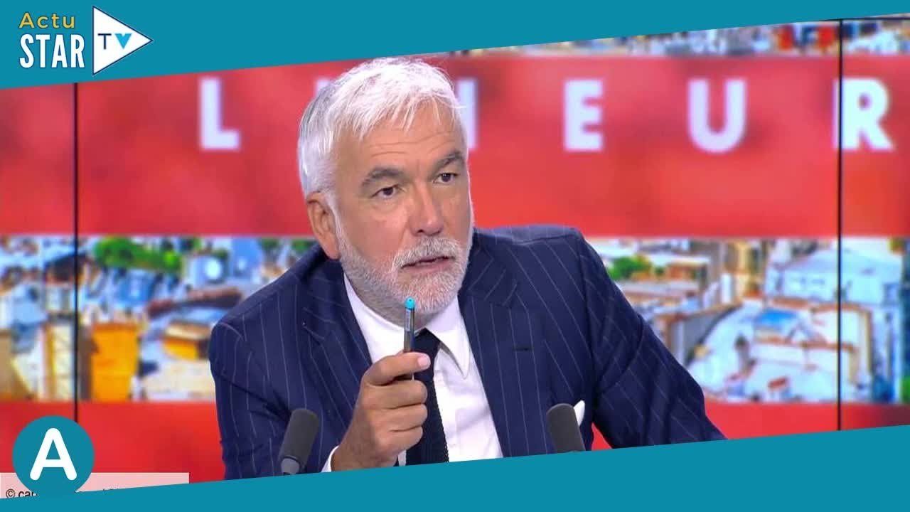 Pascal Praud bluffé par l’intelligence artificielle  il chante Claude François et Michel Sardou à l