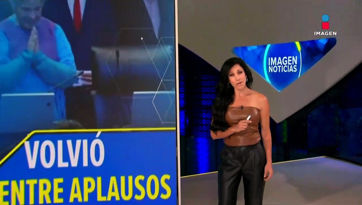 Beatriz Paredes volvió al Senado entre aplausos