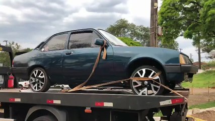 Chevette que foi furtado durante a madrugada é recuperado pela PM