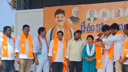 నిజామాబాద్: బీజేపీలో చేరికలు.. బీఆర్ఎస్ కి షాక్