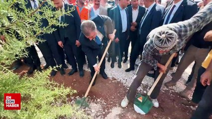 Fahrettin Koca Mardin'de incelemelerde bulundu