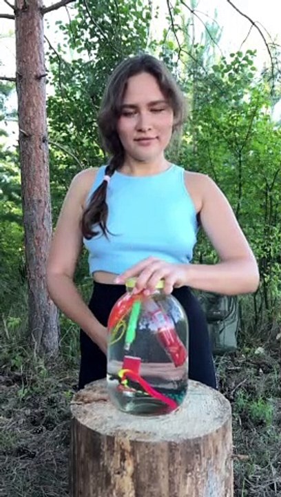 The GIRL who knows more than YOU! #camping #survival #bushcraft #outdoors #fire