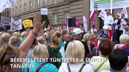 Húsz százalékos béremelésért tüntettek a lengyel tanárok