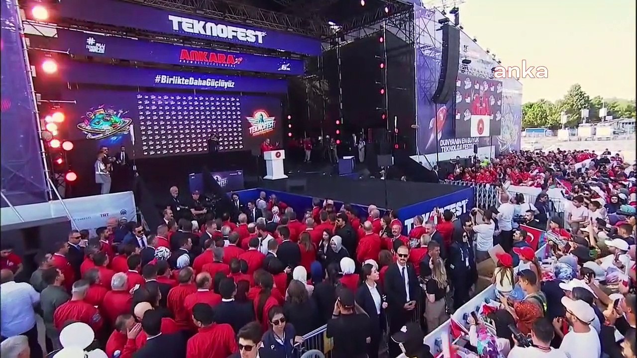 Erdoğan： ＂Si nous voulons une démocratie selon les normes occidentales, alors nous devrions mettre en œuvre des réglementations similaires concernant les crimes haineux＂