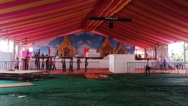 पंडित धीरेन्द्र शास्त्री कल बारां आएंगे, शहर में आज निकलेगी महिलाओं की शोभायात्रा