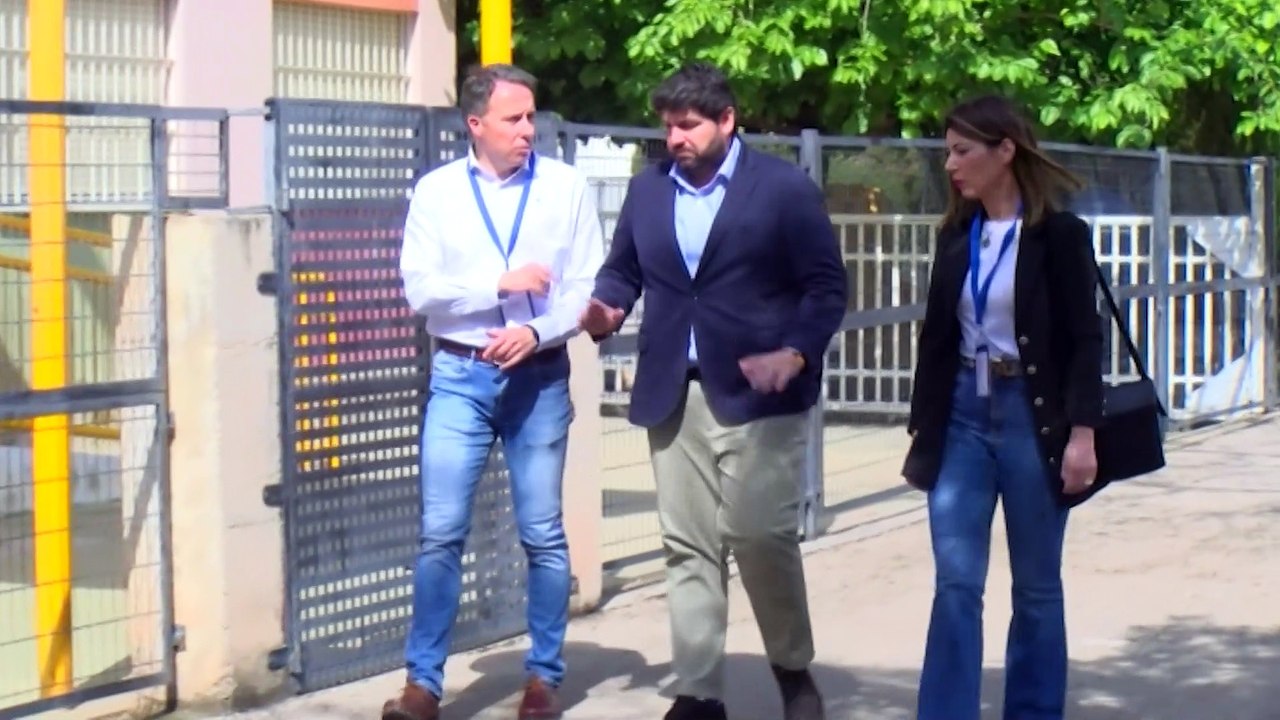 López Miras ofrece a Vox formar parte del Gobierno de Murcia y evitar elecciones