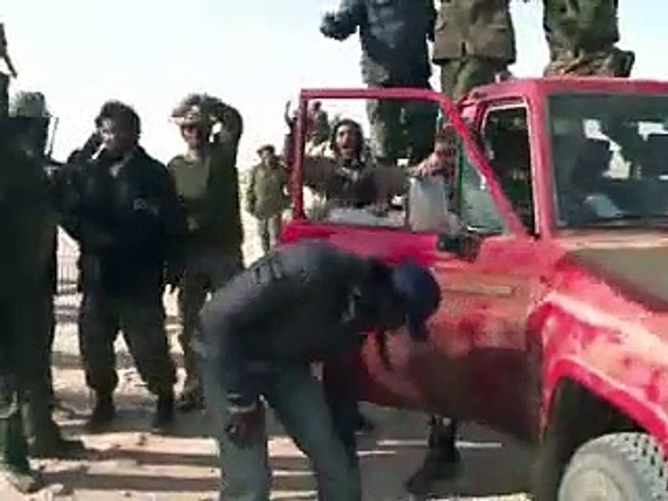 Libye: les rebelles prennent Ajdabiya et Brega, avancent vers l'ouest