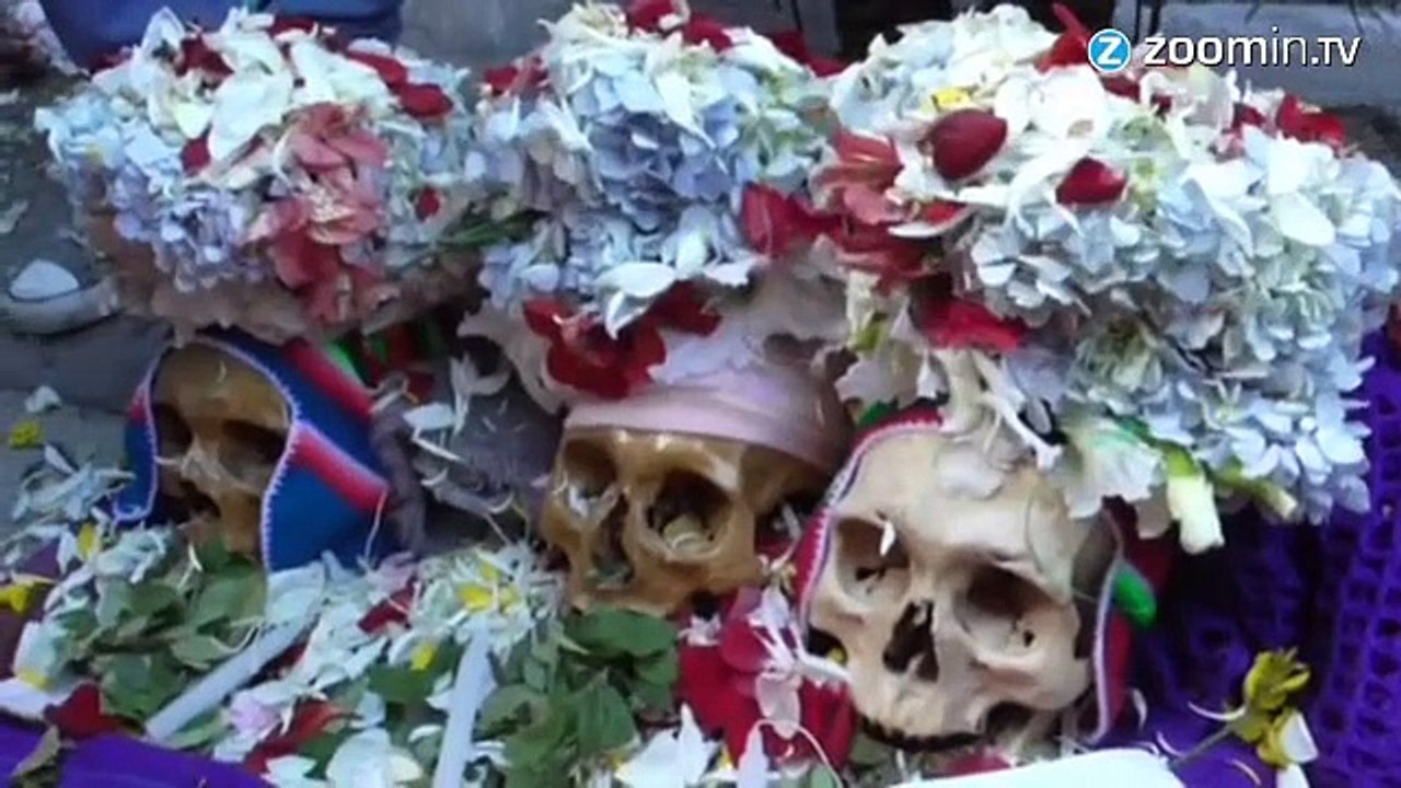 Les crânes humains s'exhibent en Bolivie