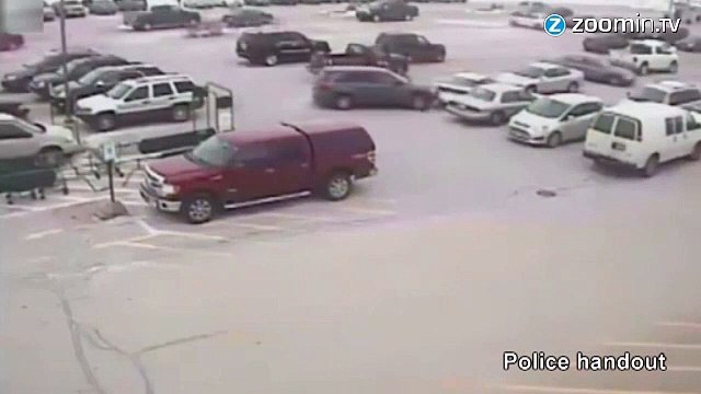 Emboutir 10 voitures en sortant du parking ? Fait !