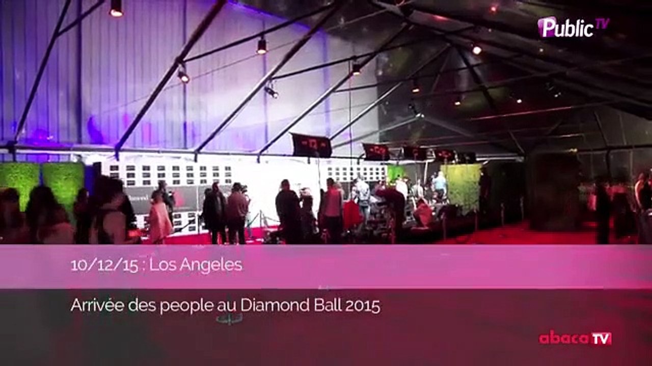 Exclu vidéo : Rihanna : Reine du tapis rouge pour son Diamond Ball !