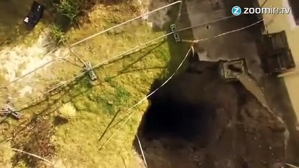 Ils vivent au-dessus d'un gouffre de 90 mètres