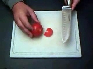 Comment aiguiser un couteau avec un mug