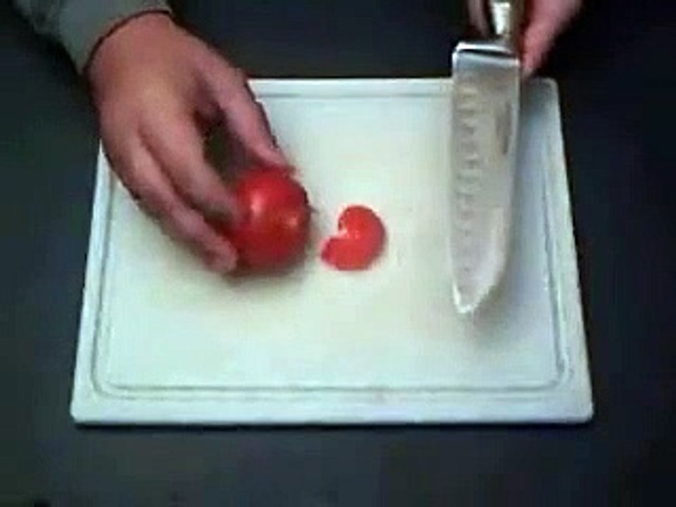 Comment aiguiser un couteau avec un mug