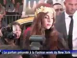 Nouvelle prestation irréelle de Lady Gaga pour le lancement de son parfum