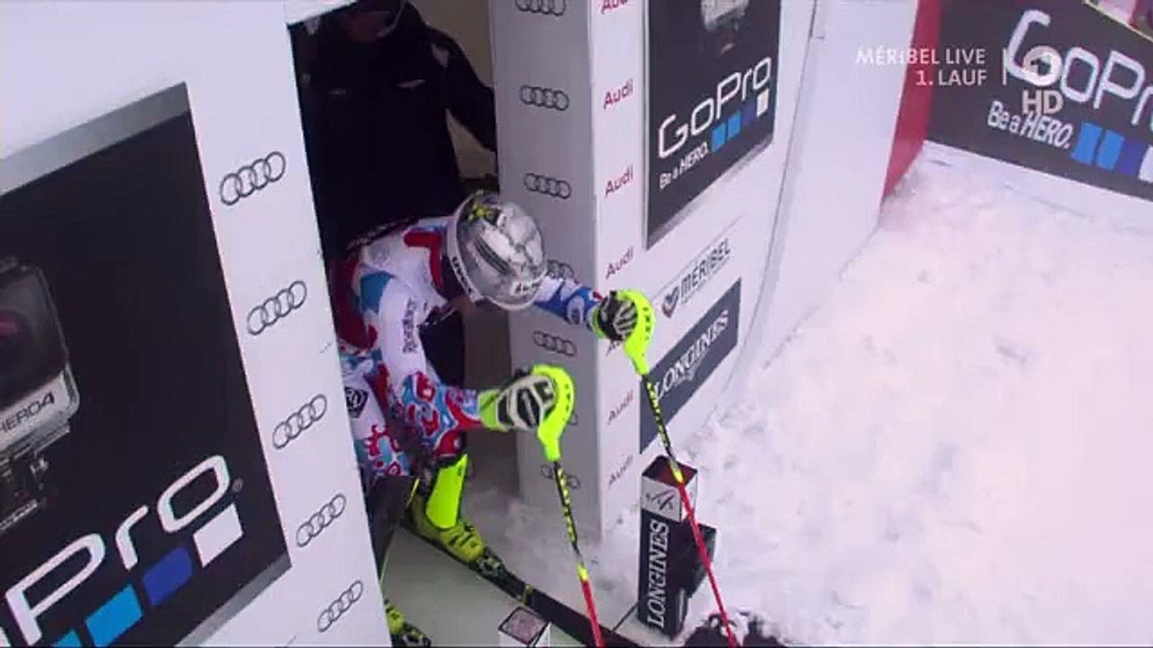 L'improbable chute de Julien Lizeroux au départ du slalom de Méribel
