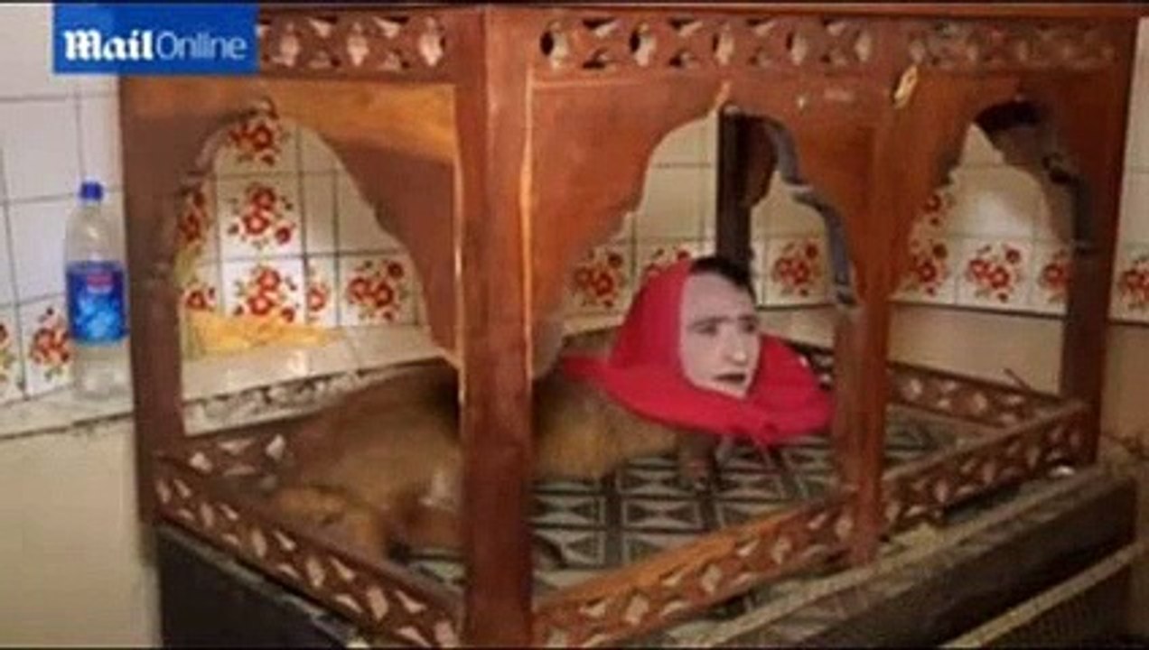 Découvrez l'incroyable femme-renard pakistanaise qui prédit l'avenir !