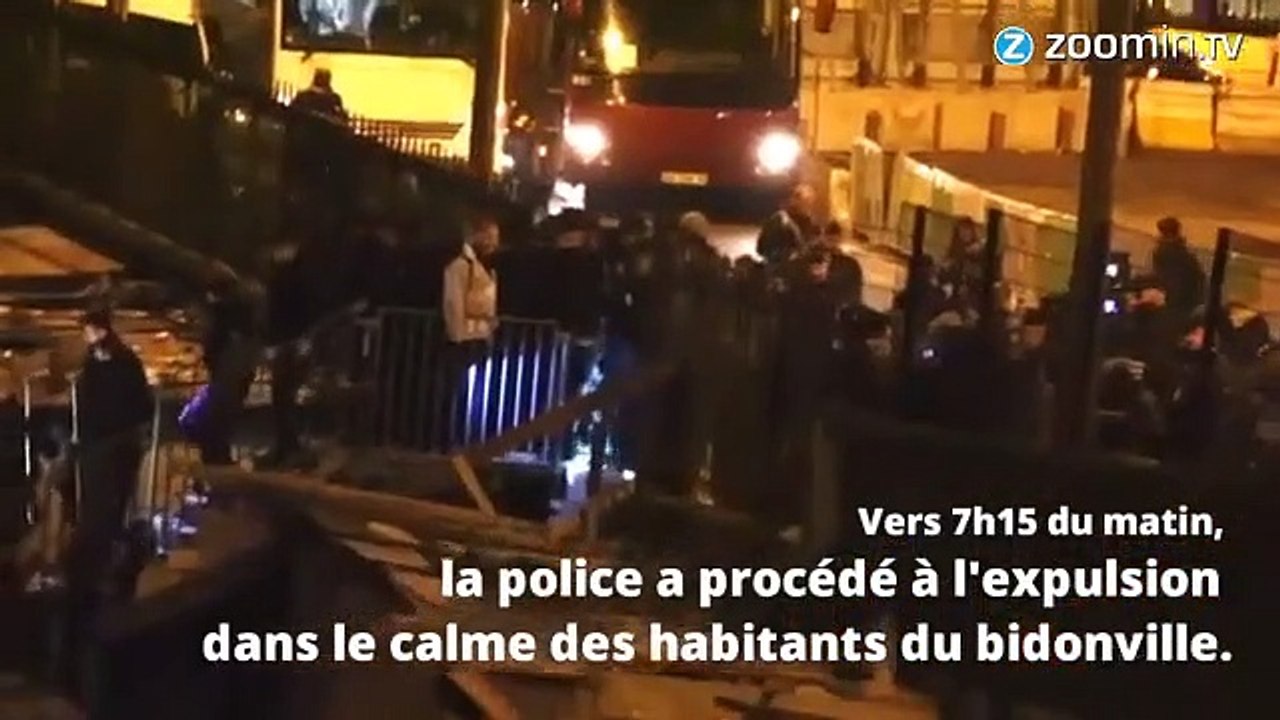 Les Roms du 18e, mis à la porte de leur bidonville