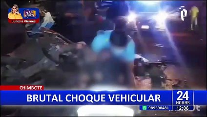 Impactantes imágenes dejaron el choque entre un tráiler y un bus interprovincial