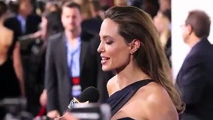 Brad Pitt :  Angelina Jolie l'a privé de Thanksgiving, elle ne volera pas son Noël !