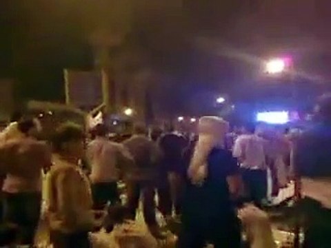 Syrie: Assad lève l'état d'urgence, les opposants appellent à manifester