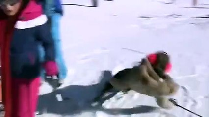 TPMP fait du ski : le remake hilarant des bronzés !