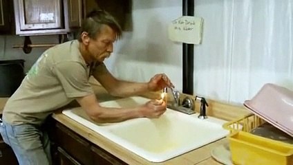 Eau du robinet qui s'enflamme à cause du gaz de schiste
