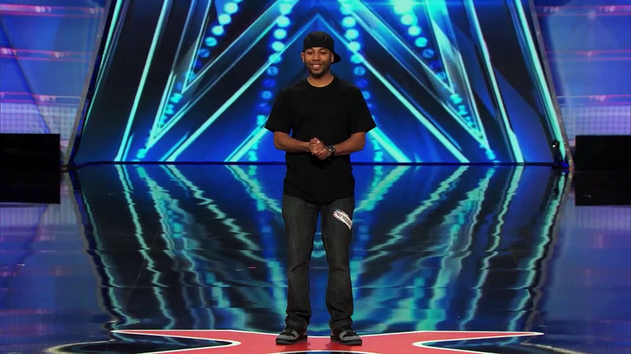 Un magicien fait des tours impressionnant à America’s Got Talent