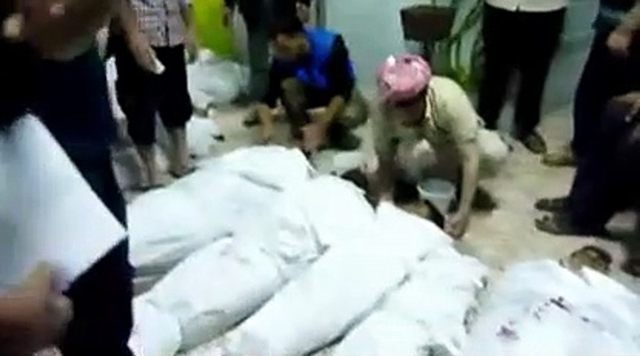 Syrie: le nord-ouest sous les bombes, Brahimi attendu à Damas