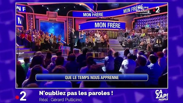 Tu ne dois pas faire de rêves coquins là dedans : Stéphane Plaza se moque de la déco d'une chambre