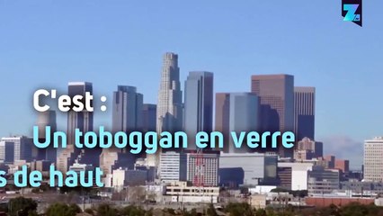 Le 'Skyslide' : un terrifiant toboggan à 350m de haut